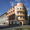Hotel a restaurace Slavie logo